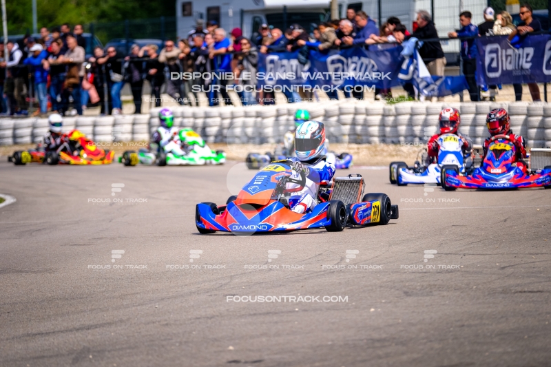 LGP_ISF1VALENCE_100526_LGP06535