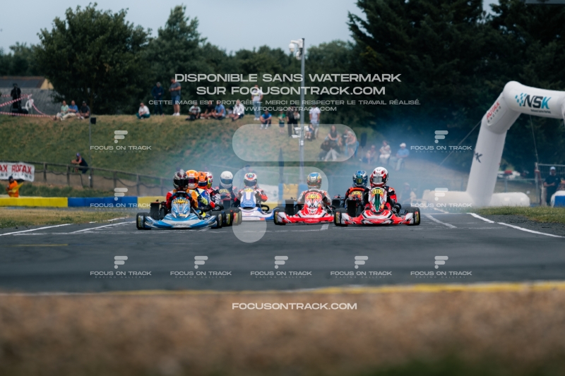 BEN_NSK_ANGERVILLEDB2_5559_310526